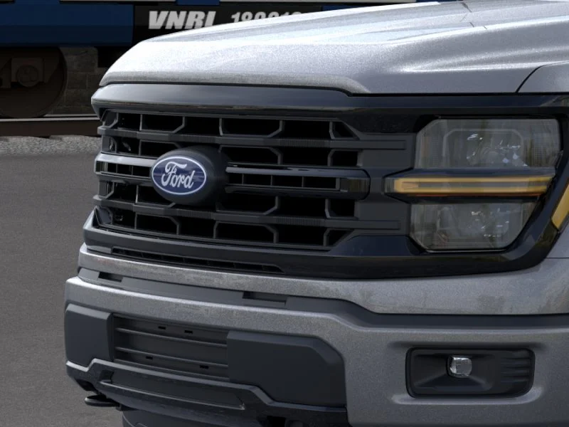 New 2026 Carbonized Gray Metallic Ford XLT image 17