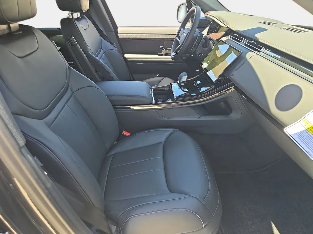New 2026 Gray Land Rover Dynamic SE image 10