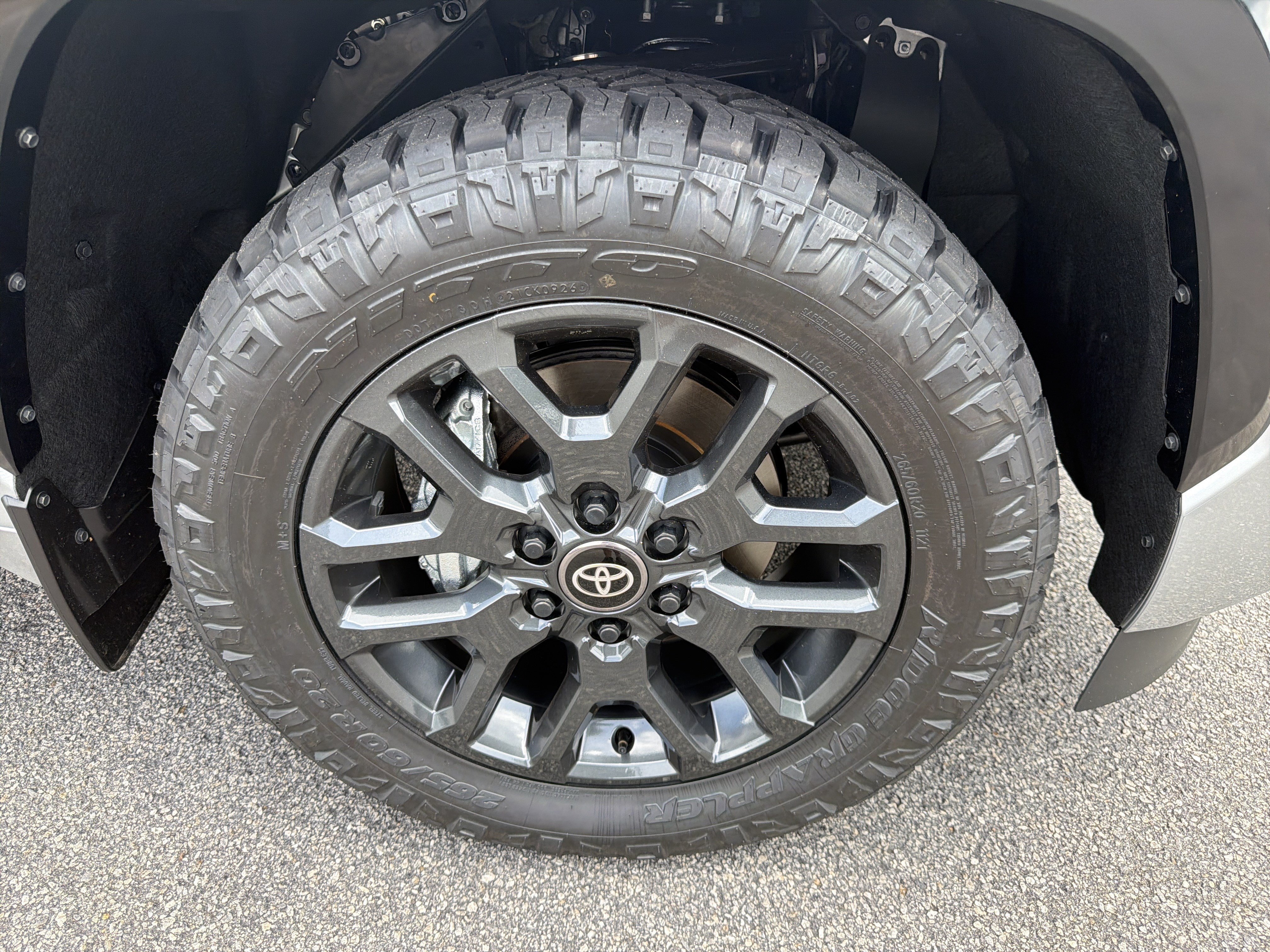 New 2026 Celestial Silver Metallic Toyota Platinum image 12