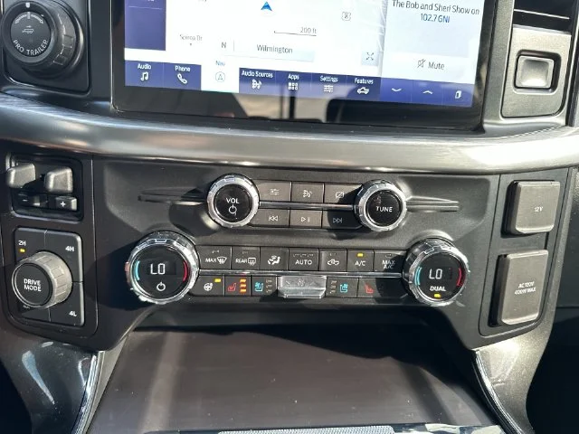 Used 2021 Blue Ford Lariat image 20