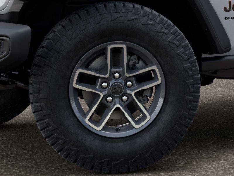 New 2026 Bright White Clear-Coat Exterior Paint Jeep Mojave image 50