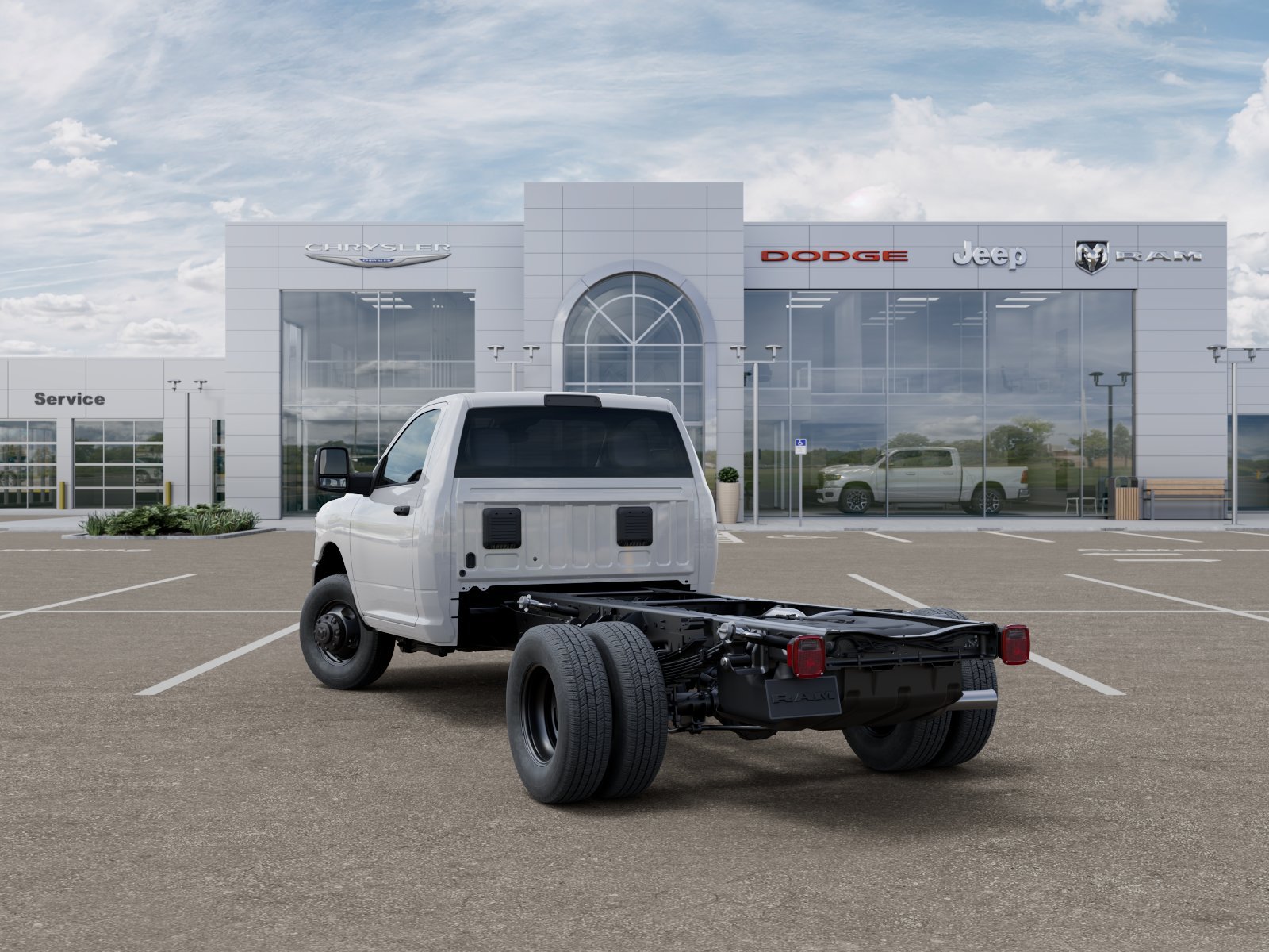 2025 RAM 3500 Chassis Tradesman - Photo 29