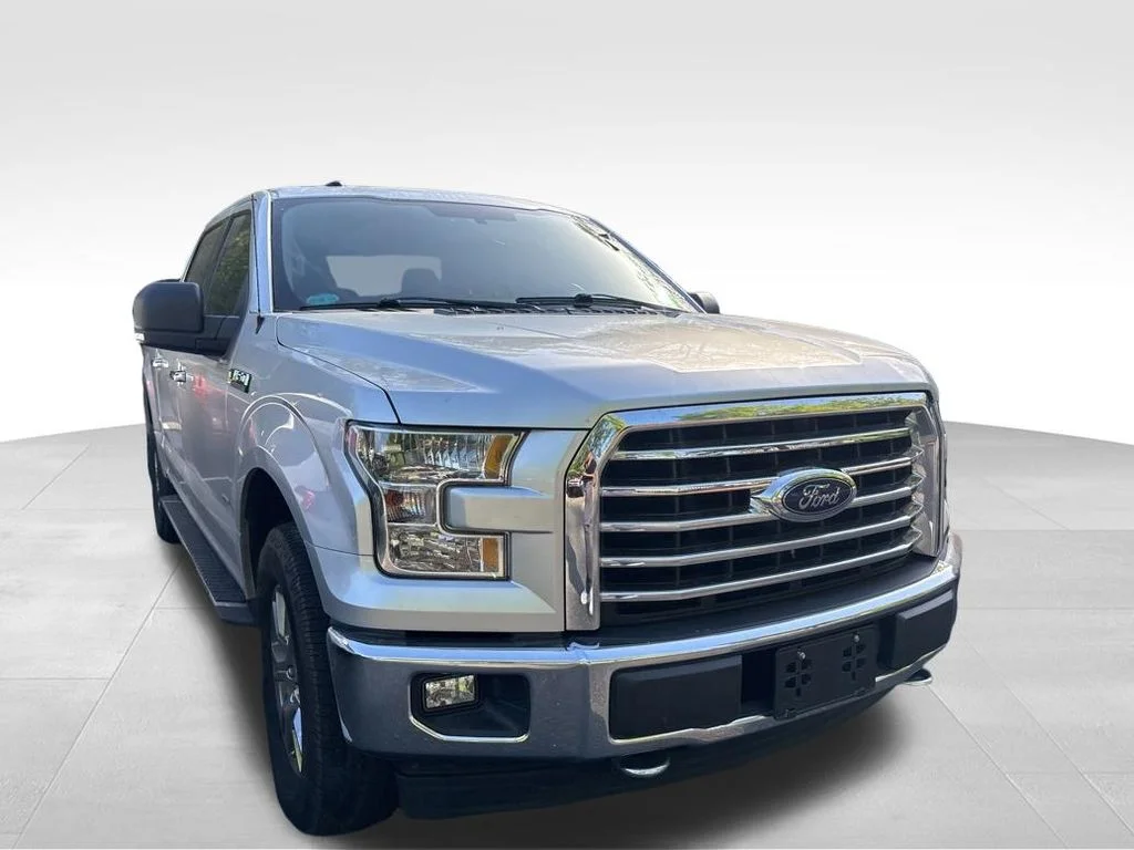 Used 2017 Silver Ford XLT image 8