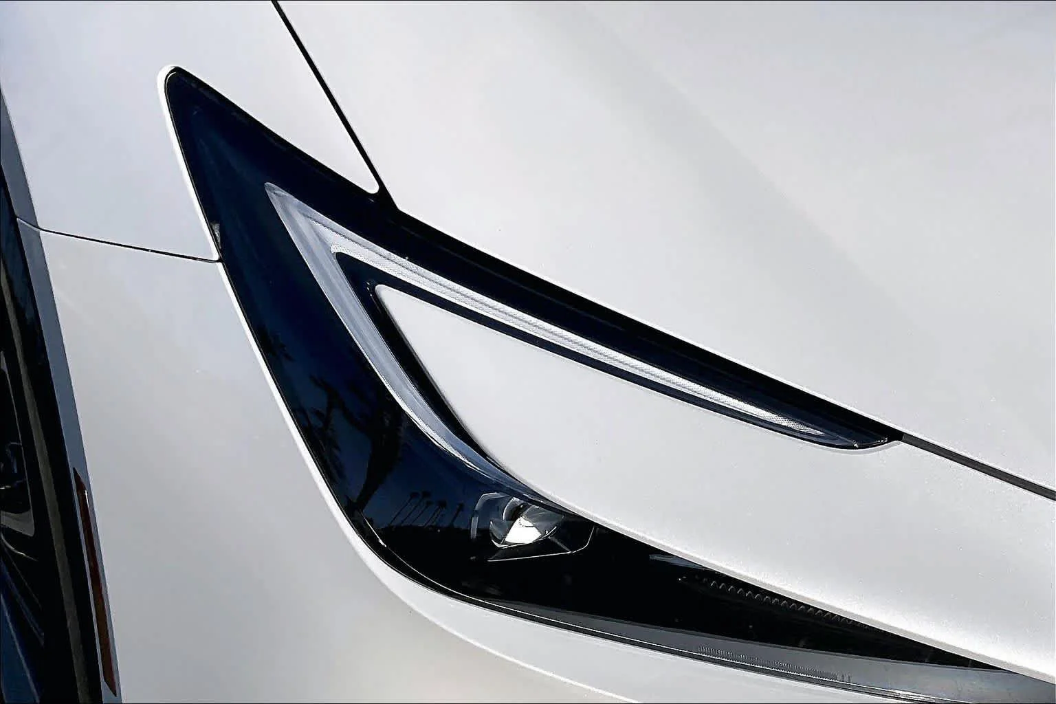 Certified Used 2026 Wind Chill Pearl Toyota XLE image 27