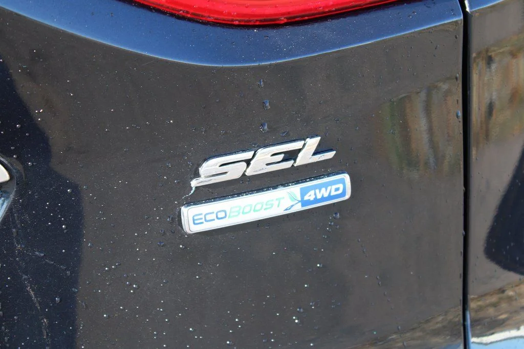 Used 2013 Tuxedo Black Ford SEL image 27