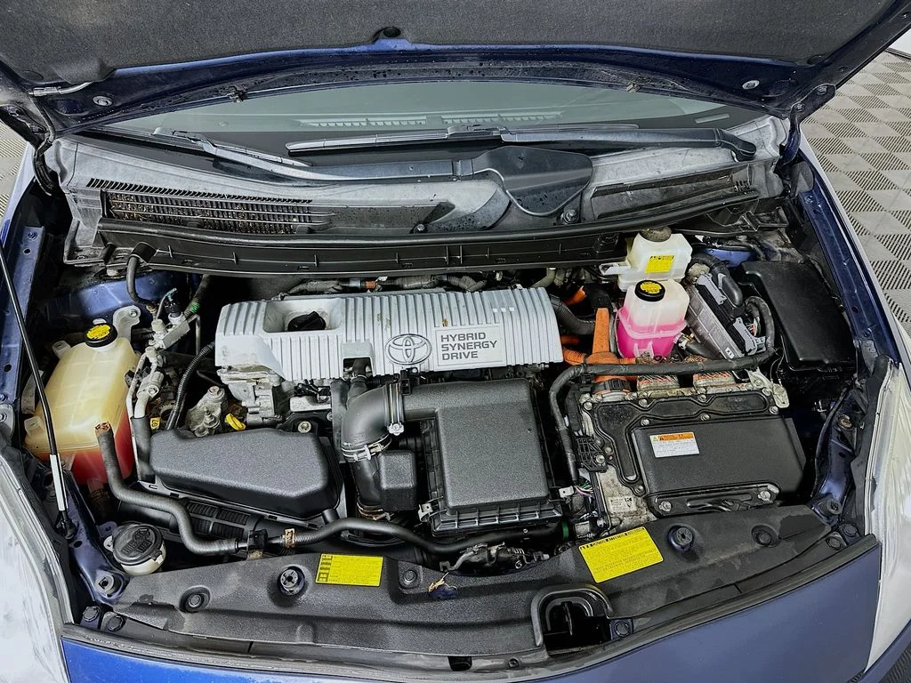Used 2013 Nautical Blue Metallic Toyota Two image 27