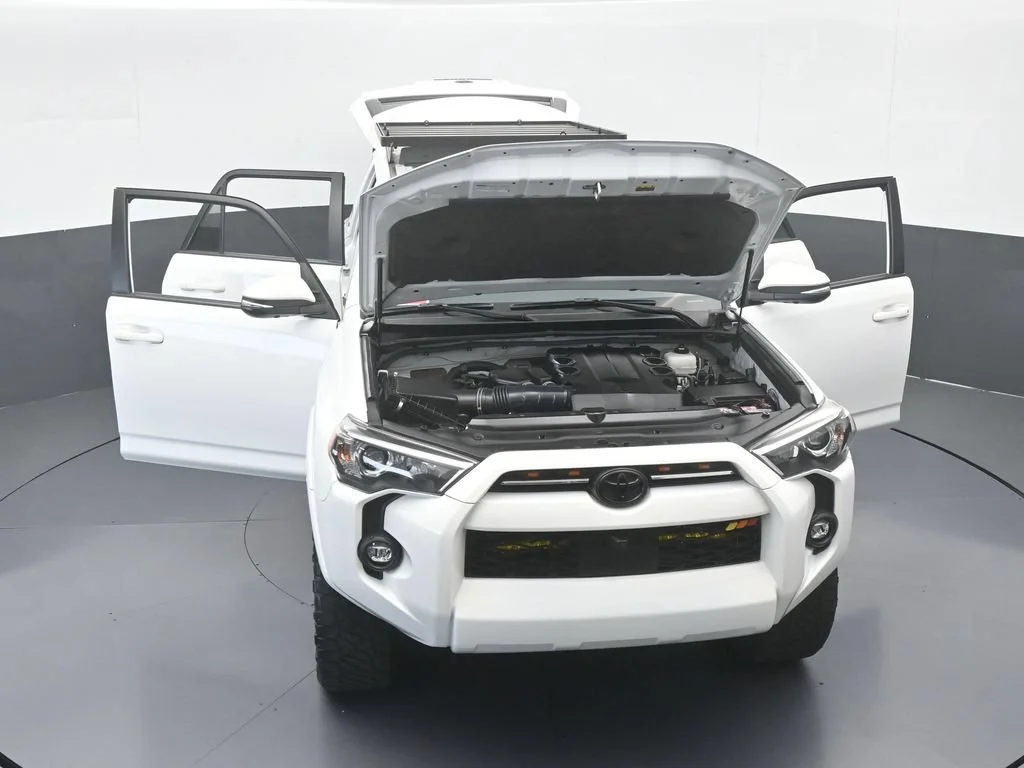 Used 2024 Ice Toyota SR5 Premium image 71