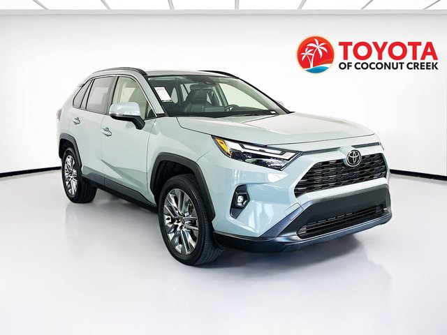 2023 Toyota RAV4 XLE Premium