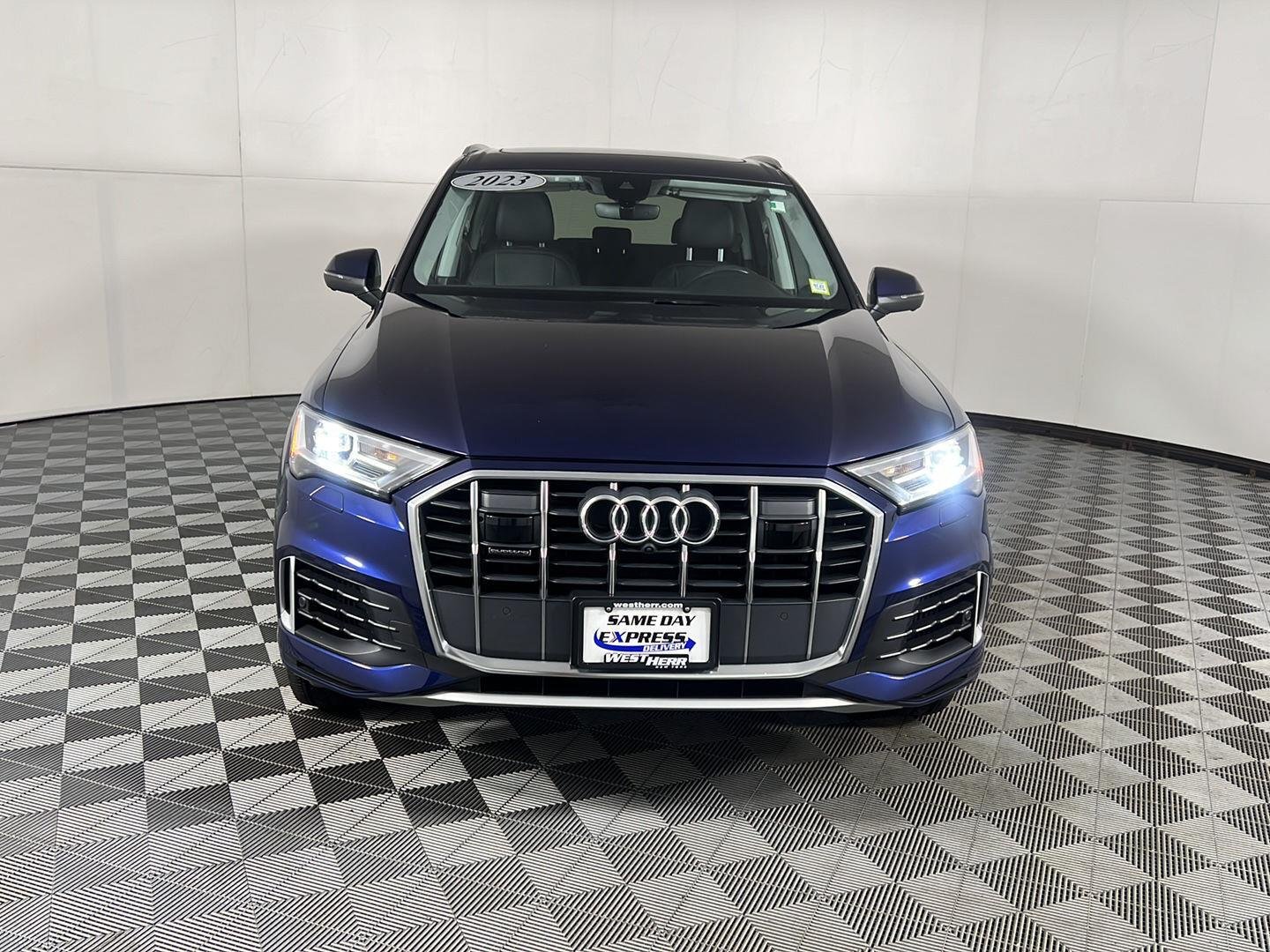 Used 2023 Navarra Blue Metallic Audi Premium Plus image 3