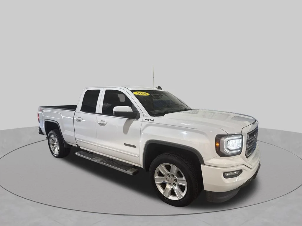 Used 2016 Summit White GMC Base image 12