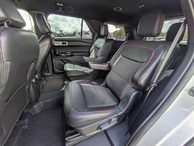 Certified Used 2022 White Metallic Ford ST-Line image 14