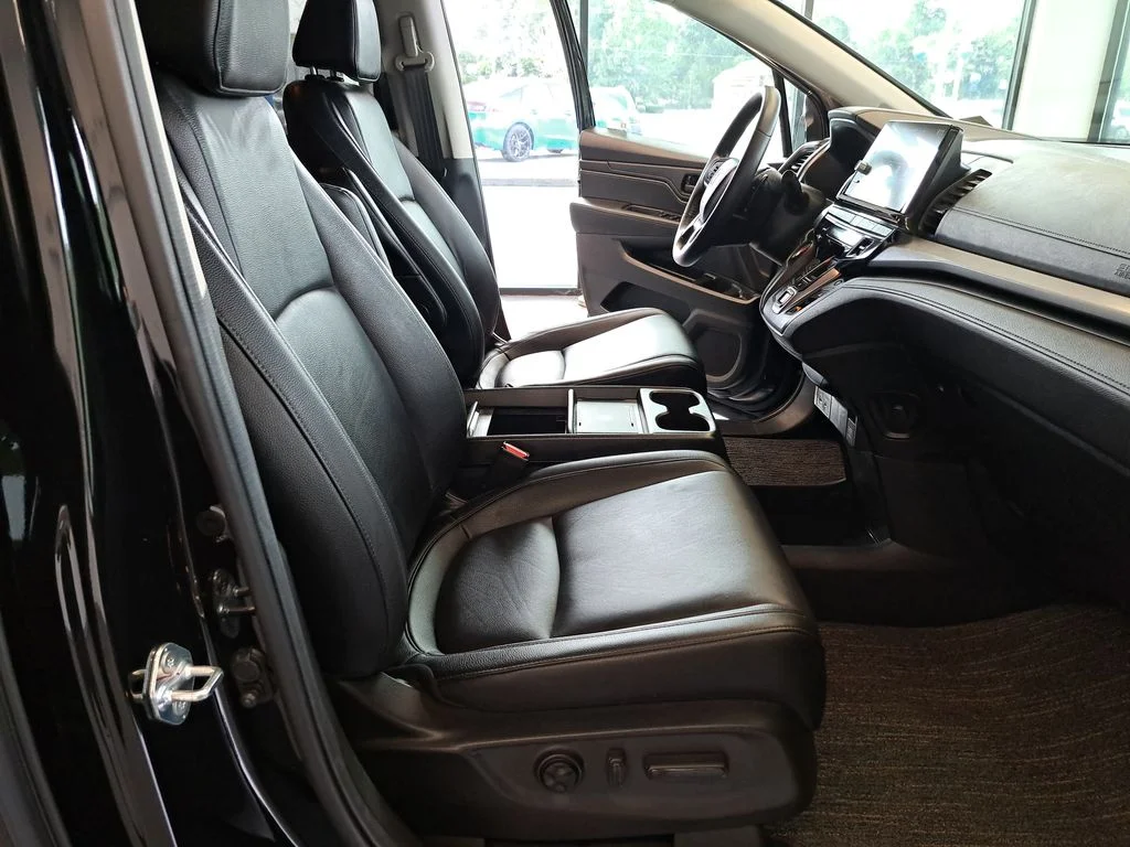 Used 2026  Honda EX-L image 32