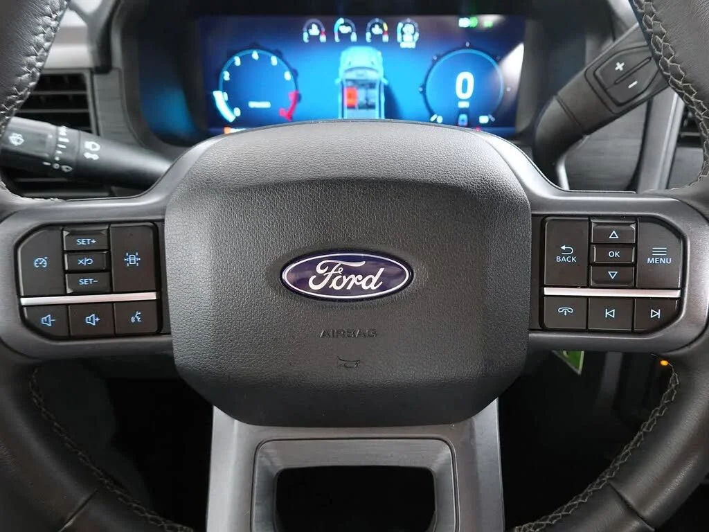 2025 Ford F-150 XLT - Photo 19