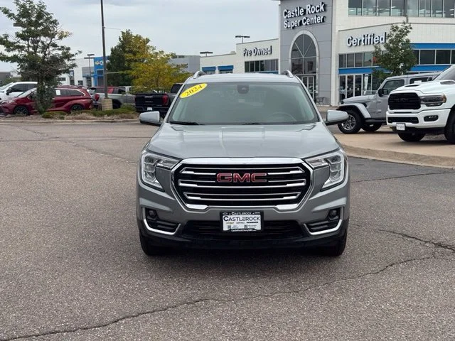 Certified Used 2024 Sterling Metallic GMC SLT image 9