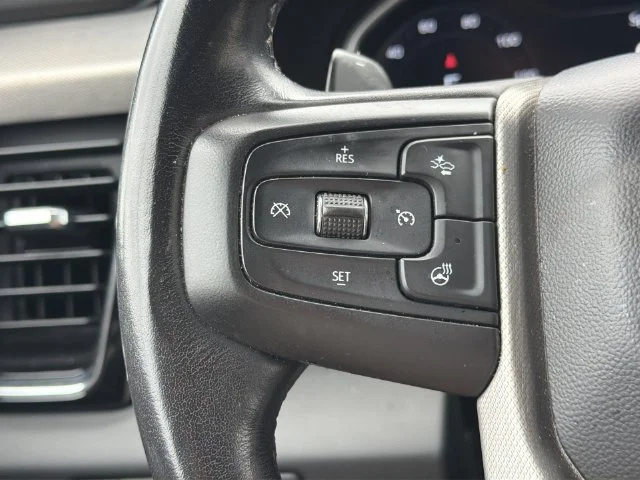 Used 2023  GMC Denali image 29