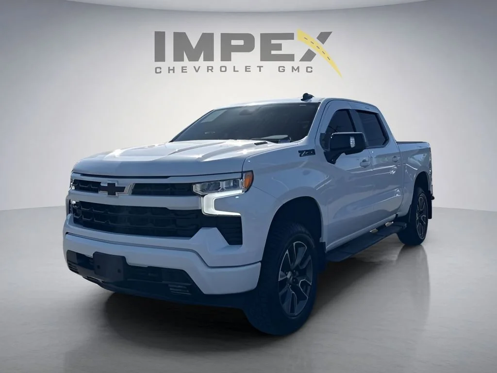 Used 2022 Summit White Chevrolet RST image 1