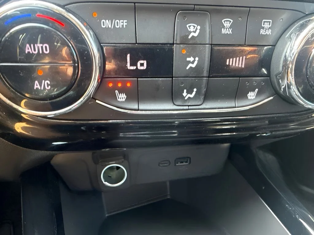 Used 2025 Black Chevrolet ACTIV image 11