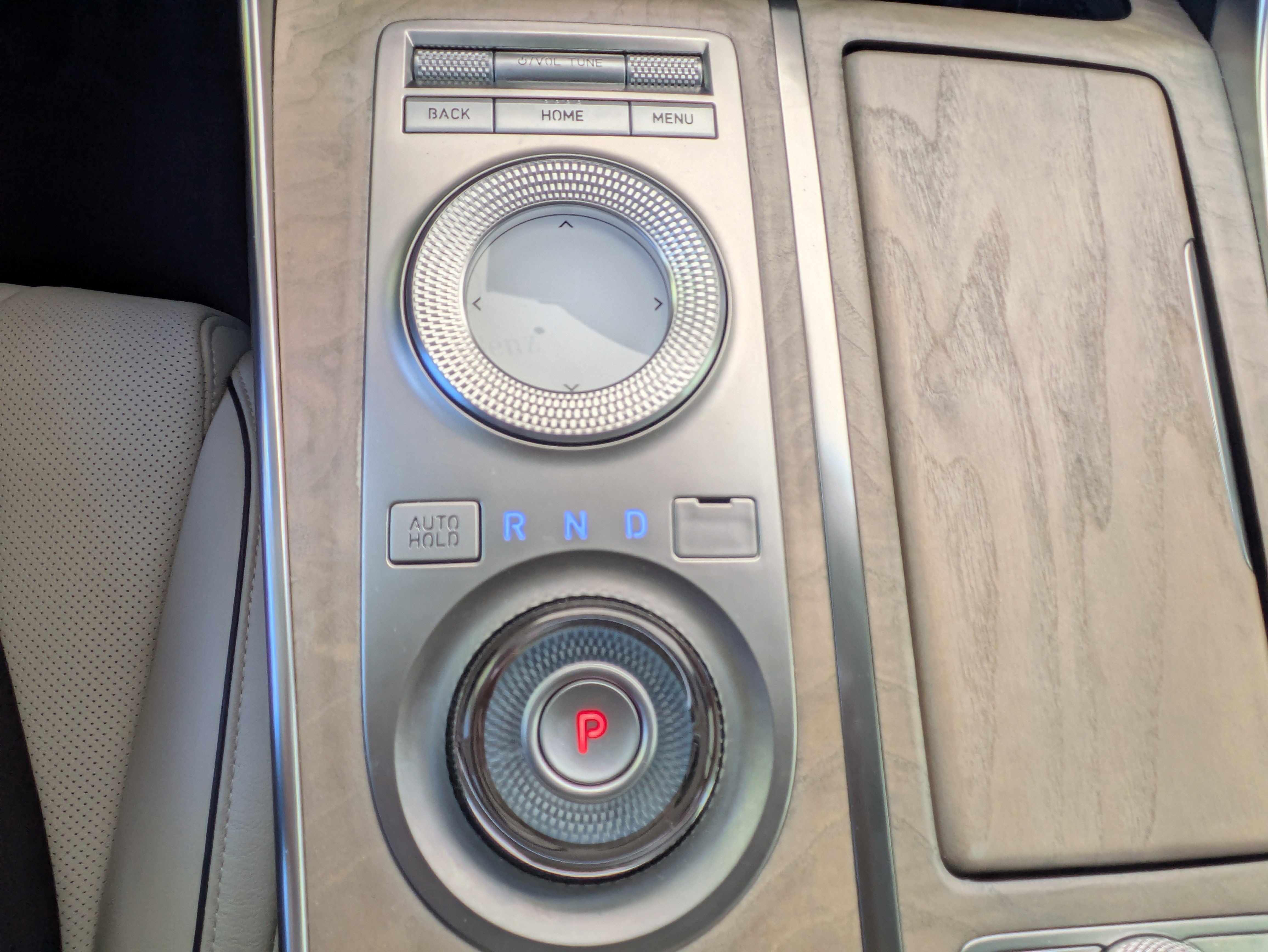 Used 2021 Gold Coast Silver Genesis 2.5T image 33
