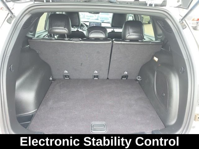 Used 2024 White Jeep Limited image 18