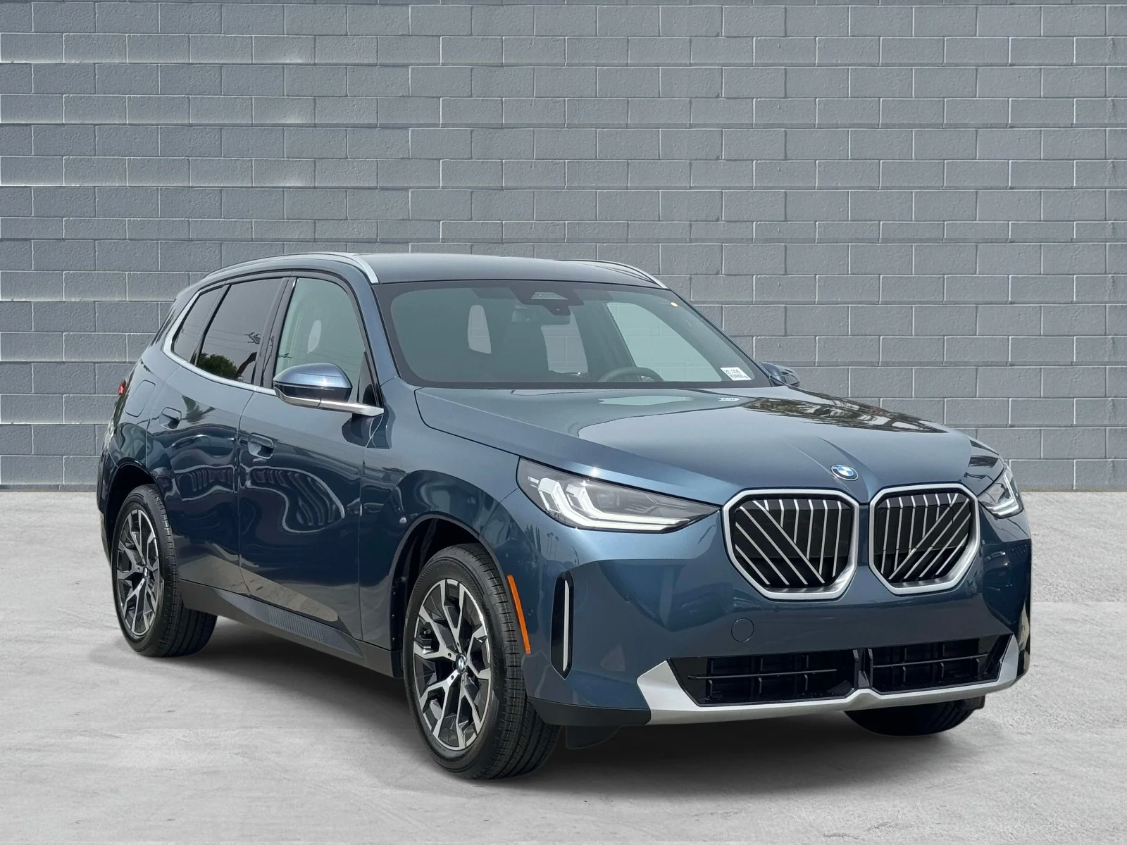 2026 BMW X3 30 XDRIVE's photo