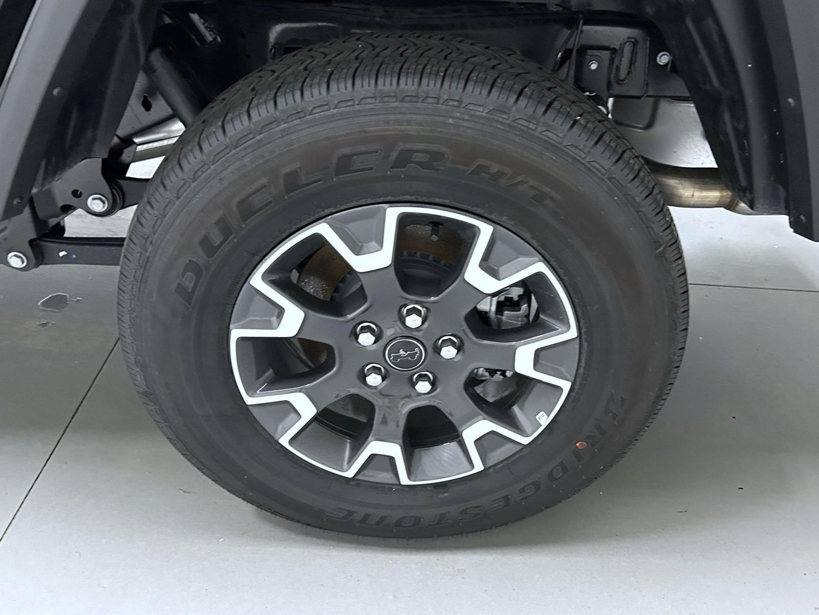 New 2026 Black Clearcoat Jeep Sahara image 22