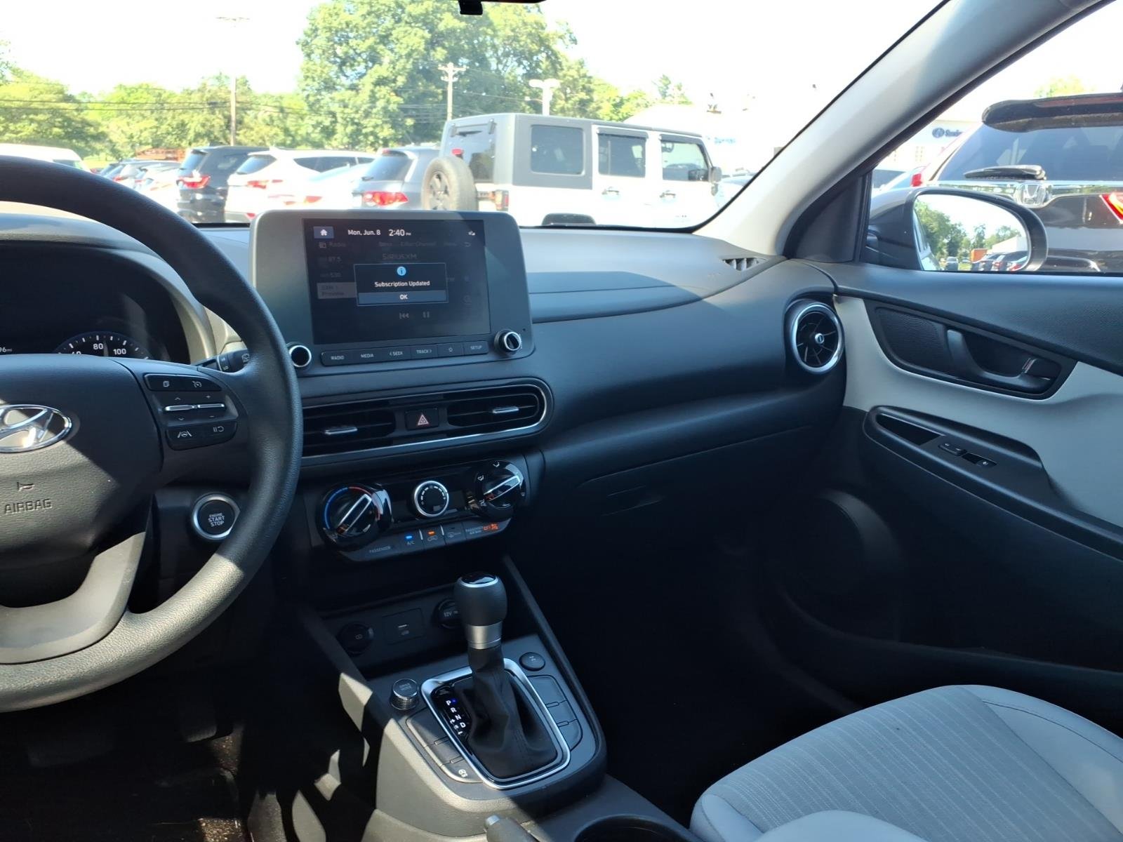 2023 Hyundai Kona SEL - Photo 20
