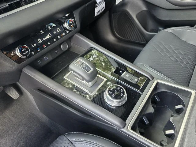 2025 Mitsubishi Outlander Plug-in Hybrid SEL Black Edition - Photo 26