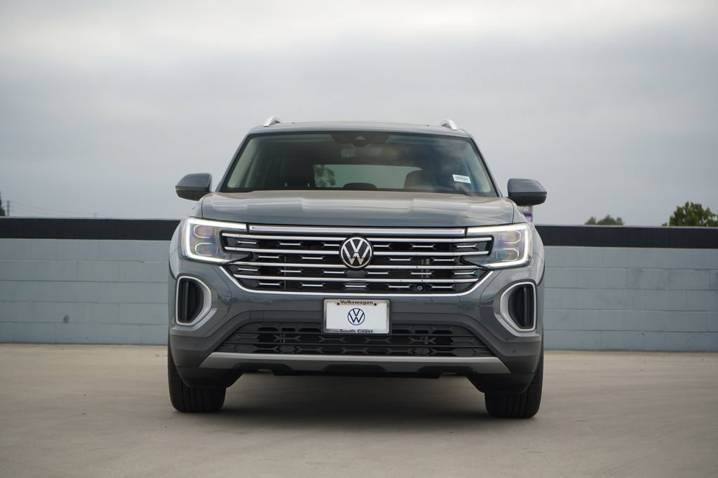 New 2026 Pure Gray Volkswagen SEL image 5