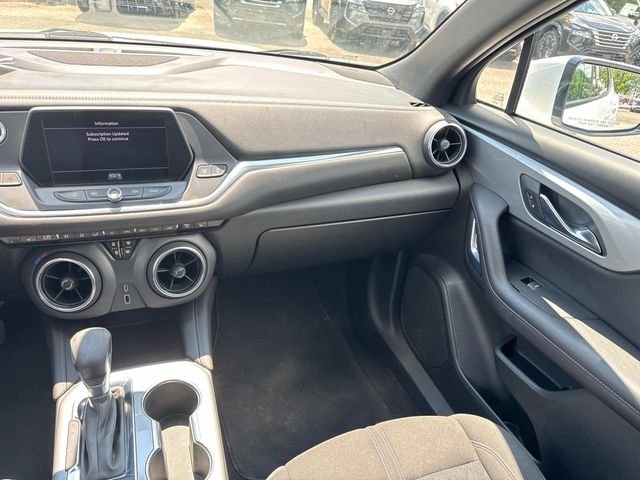 Used 2021 White Chevrolet LT image 19