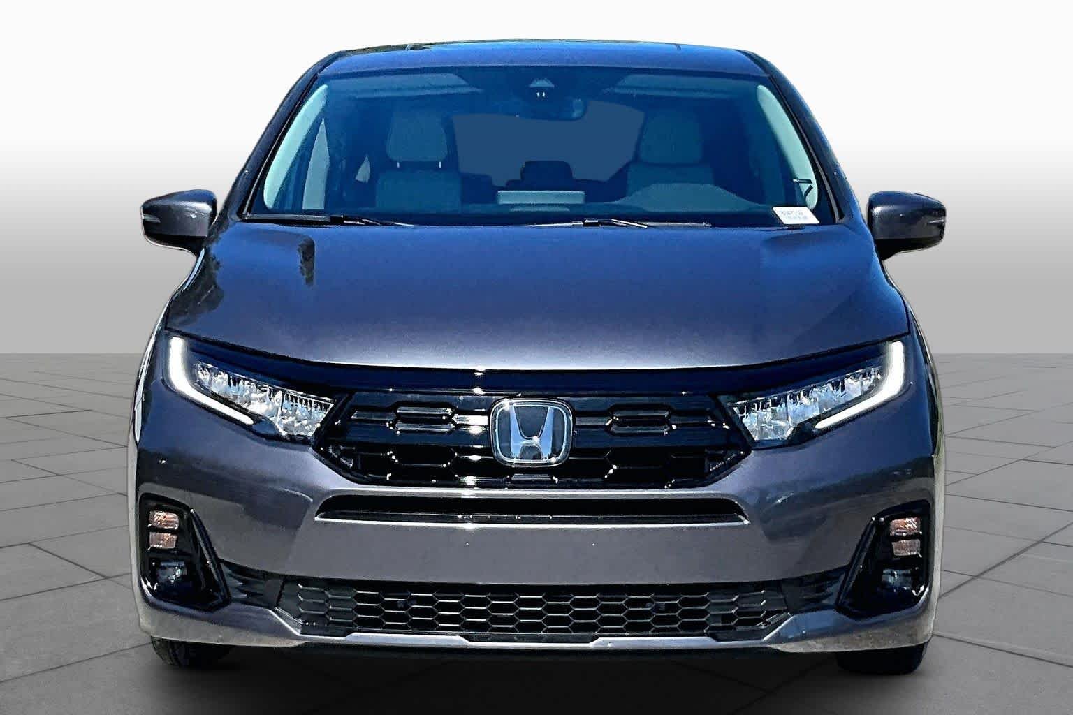 Used 2025 Modern Steel Metallic Honda Elite image 4