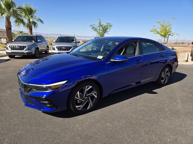 2025 Hyundai Elantra Hybrid Limited