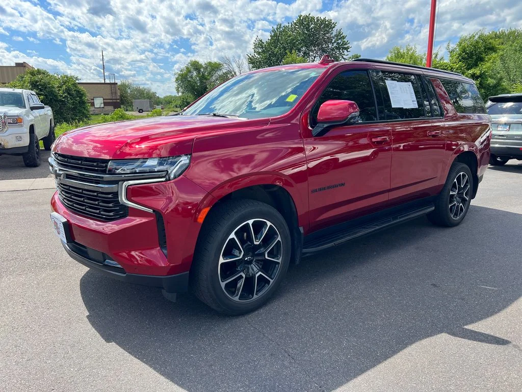 Used 2022 Red Chevrolet RST image 4