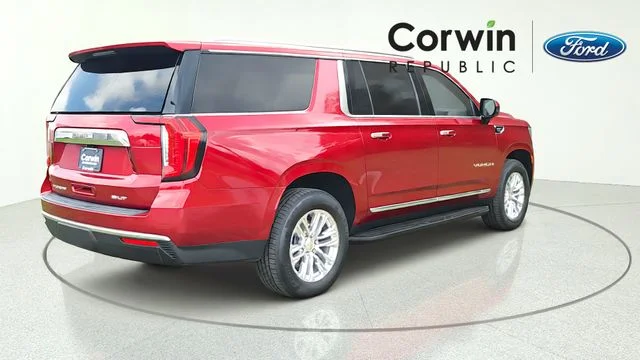 Used 2023 Volcanic Red GMC SLT image 8