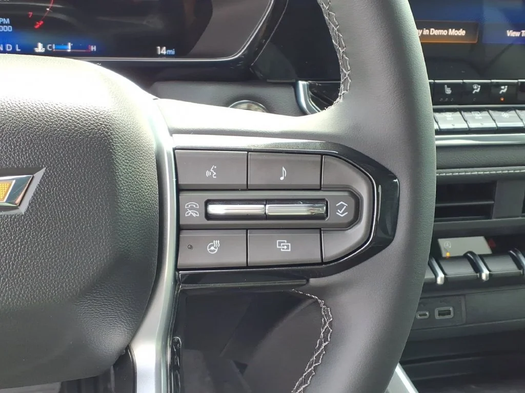 2026 Chevrolet Colorado LT - Photo 17