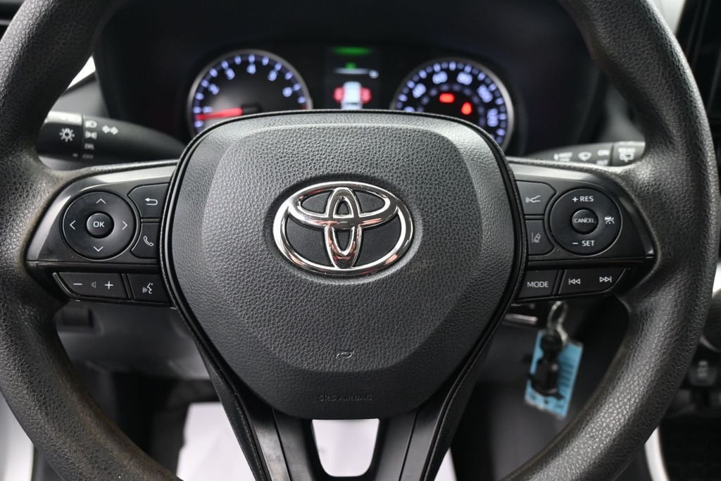 Used 2022 Silver Toyota LE image 21