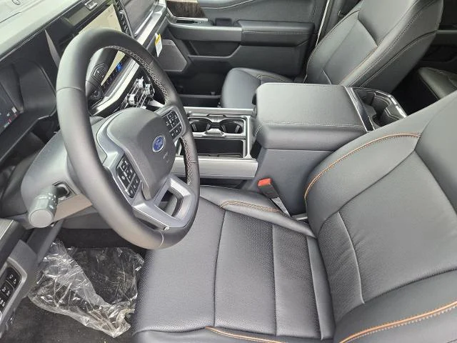 New 2026 Star White Metallic Tri-Coat Ford F-250® Lariat® image 28