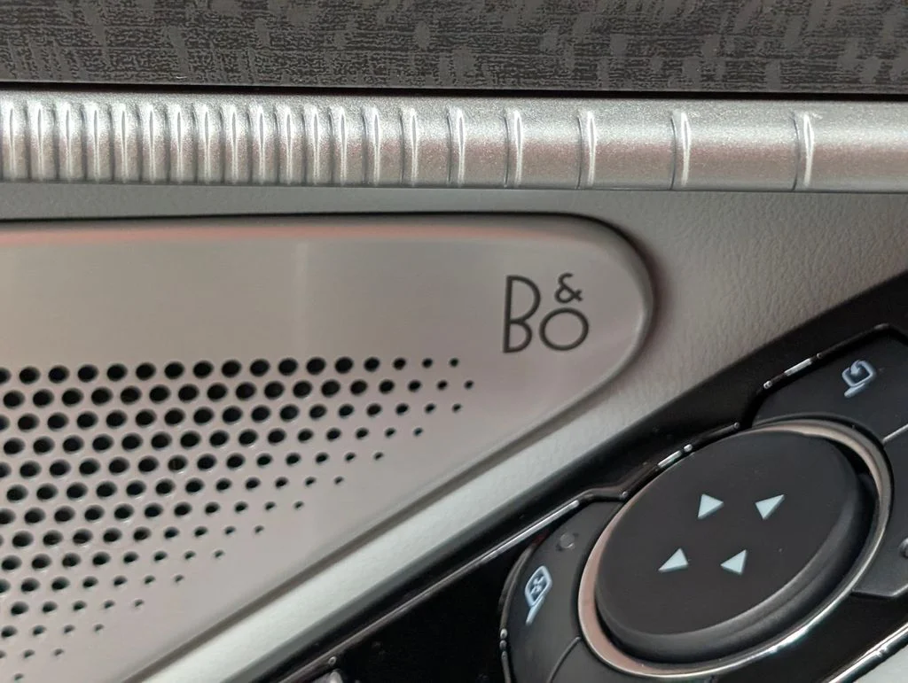 New 2026 Carbonized Gray Metallic Ford Platinum™ image 12