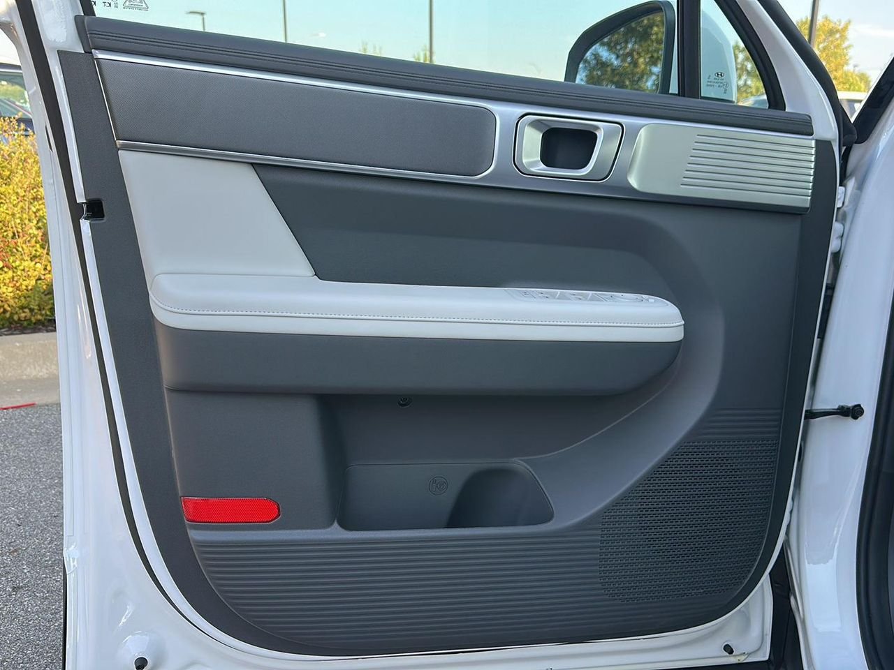 New 2027 Serenity White Hyundai SEL image 8