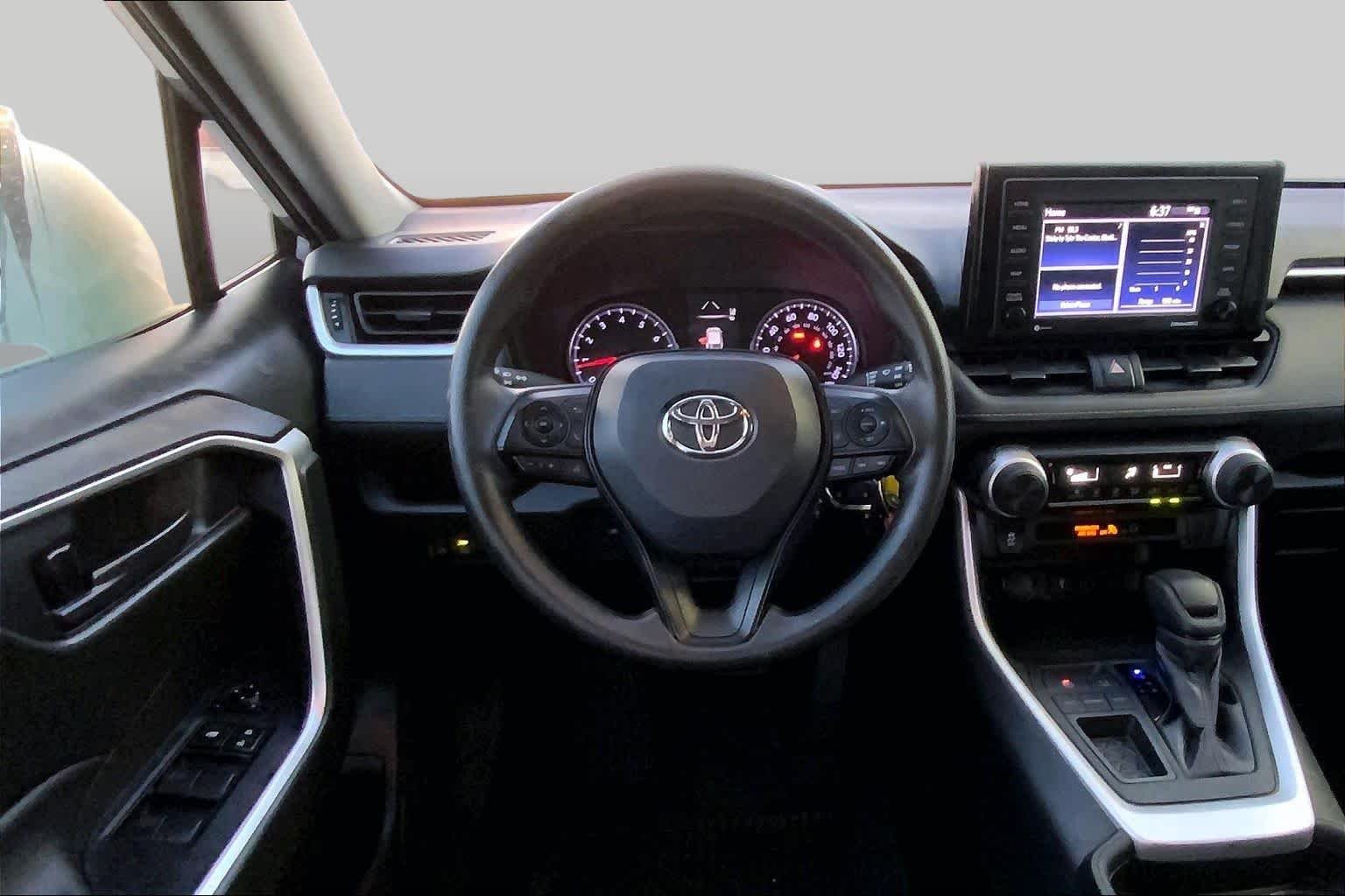 Used 2021 Silver Sky Metallic Toyota LE image 6