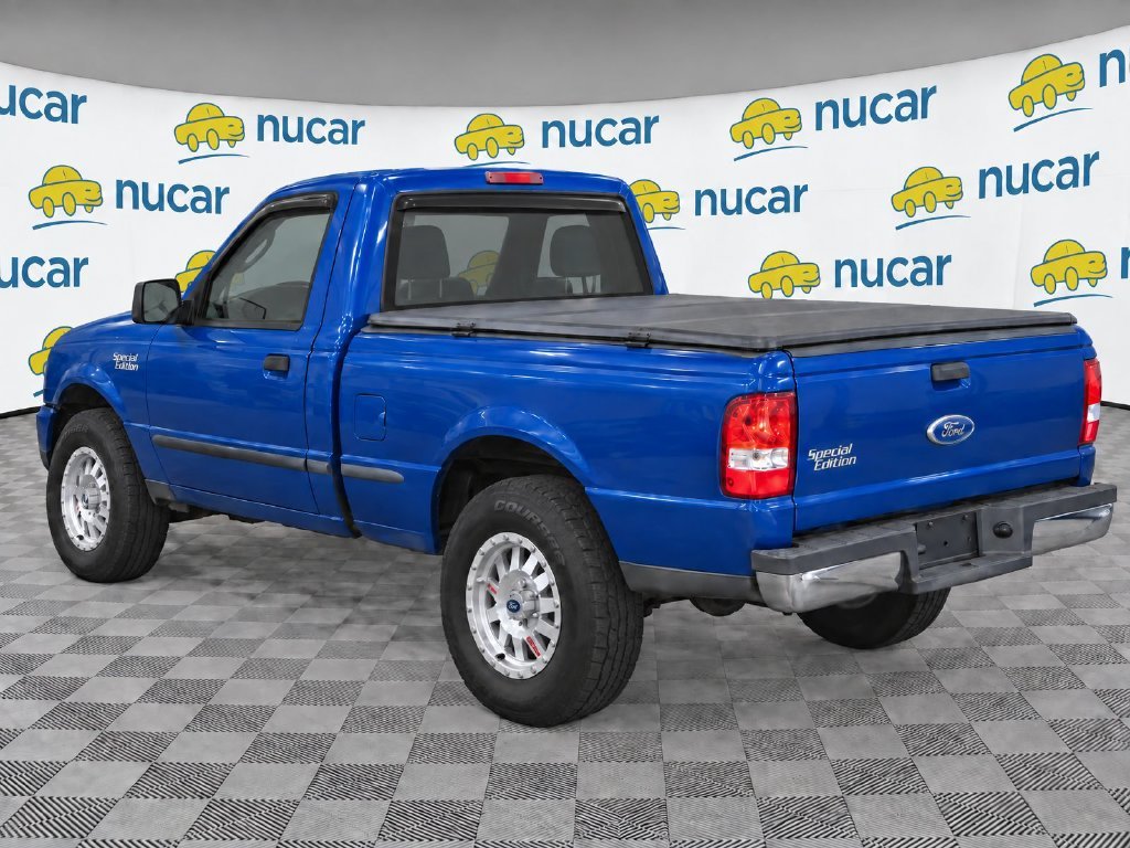 Used 2010 Blue Ford  image 3