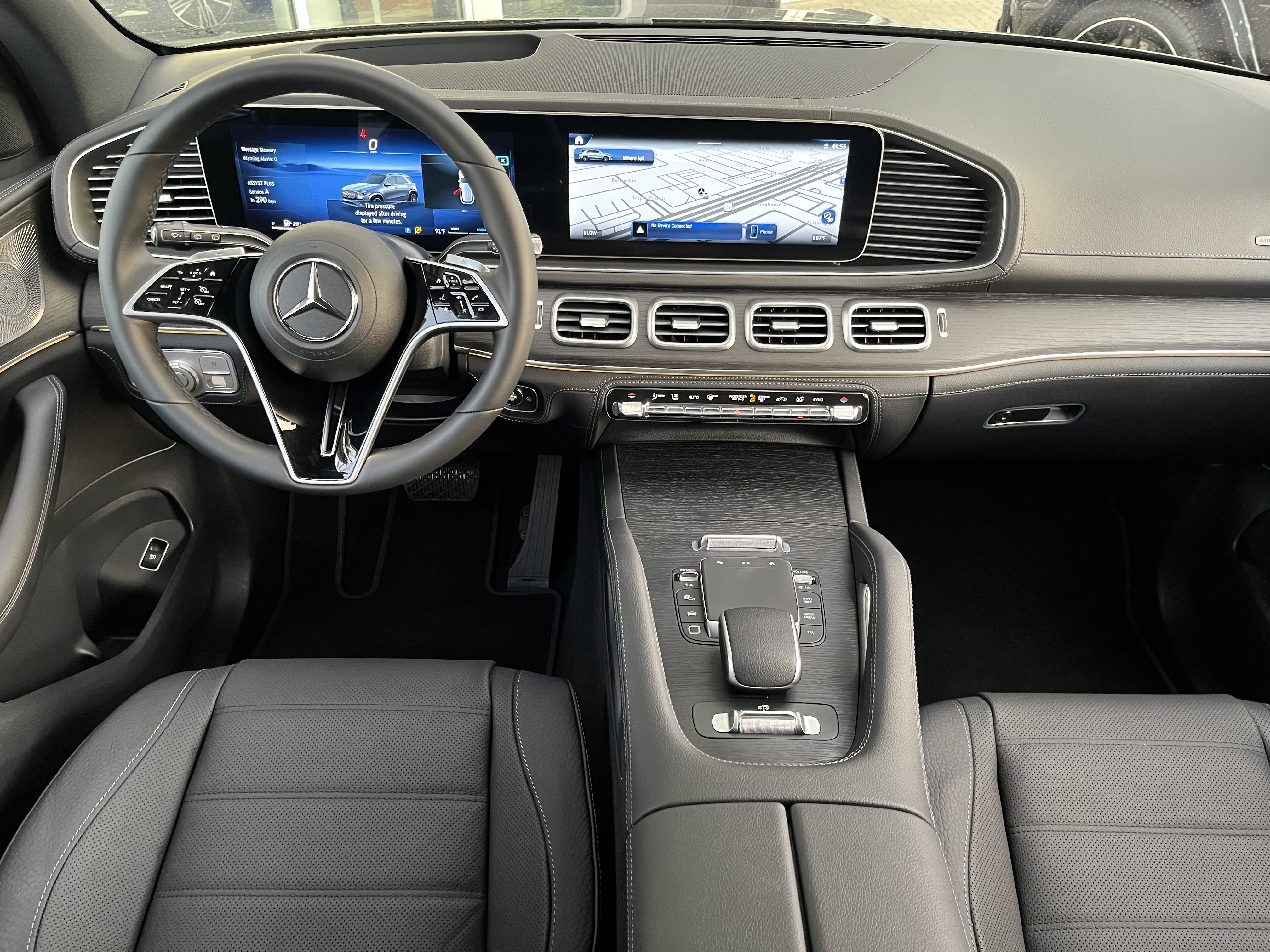 New 2026 SELENITE GREY Mercedes-Benz GLE 580 image 16