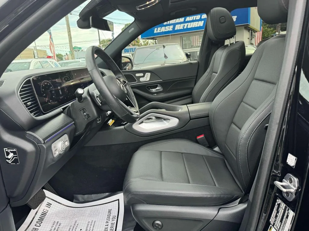 Used 2024 Black Mercedes-Benz GLE 350 image 16