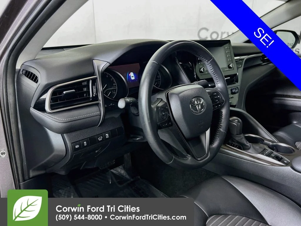 Used 2023 Predawn Gray Mica Toyota SE image 3