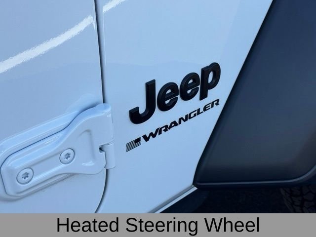 New 2026 Bright White Clear-Coat Exterior Paint Jeep Sport S image 27