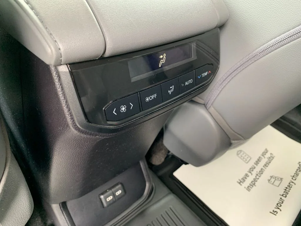 Used 2023 Silver Toyota XLE image 15