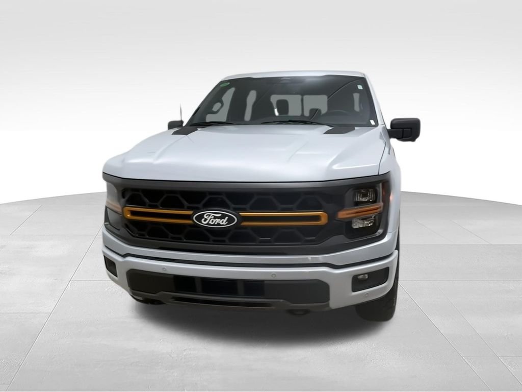 Used 2025 White Ford Tremor image 4