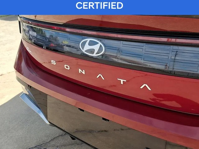 Used 2024 Red Hyundai SEL image 31