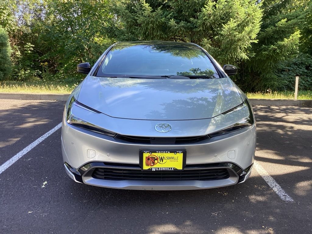 Certified Used 2024  Toyota Limited image 4