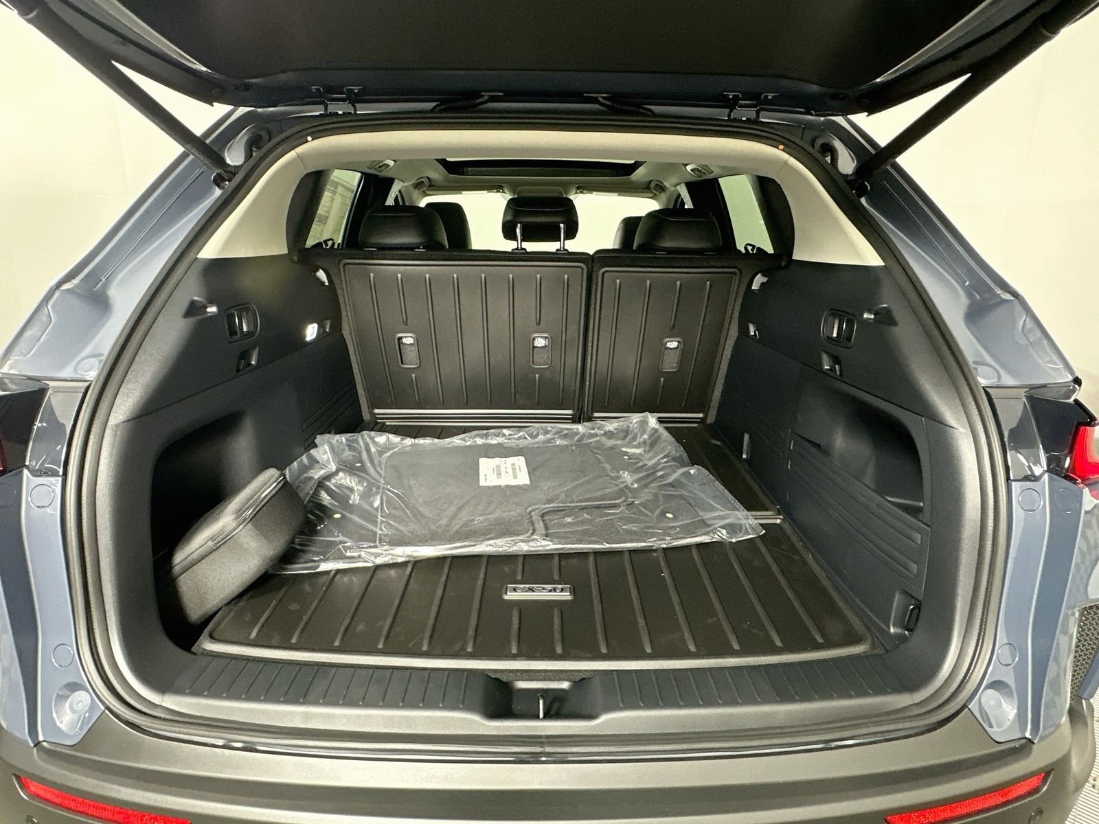 New 2026 Polymetal Gray Metallic Mazda Preferred AWD image 27