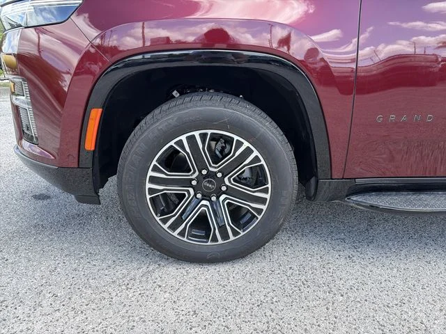 New 2026 Velvet Red Pearl-Coat Exterior Paint Jeep  image 34